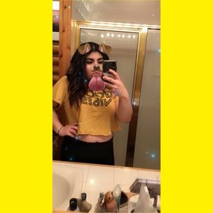 Meet your Posher, Kenia